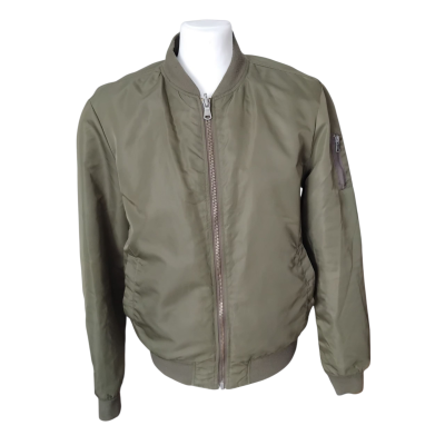 Kurtka_unisex_BERSHKA